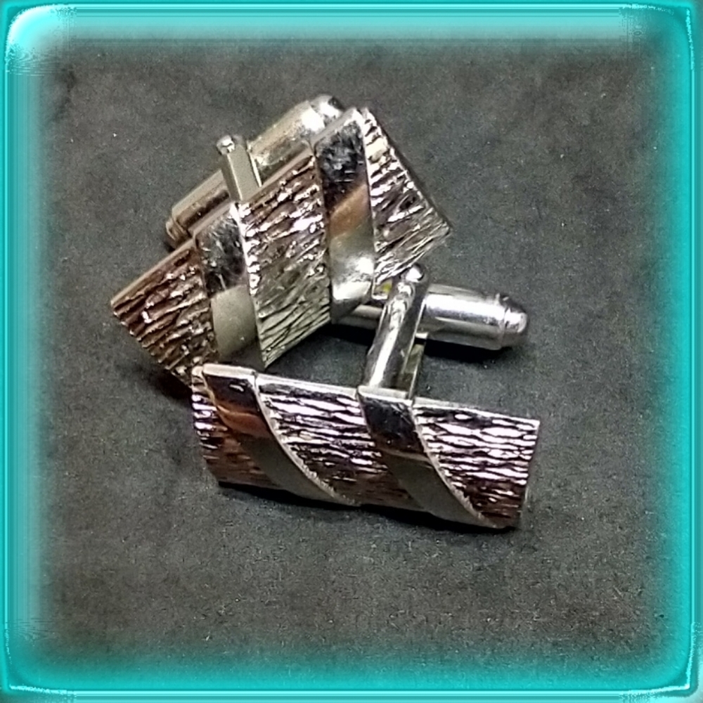 Anson Cufflinks silvertone vintage silvertoned